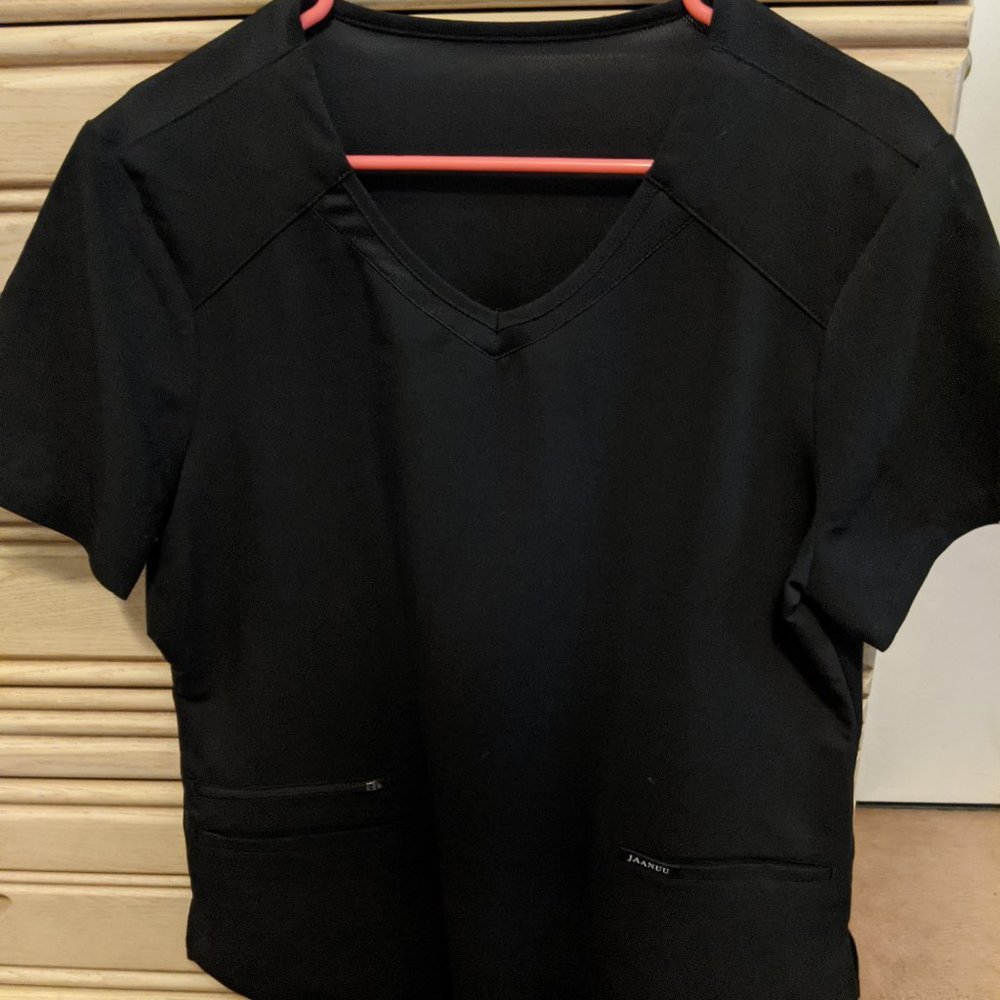Jaanuu women's large black scrub top